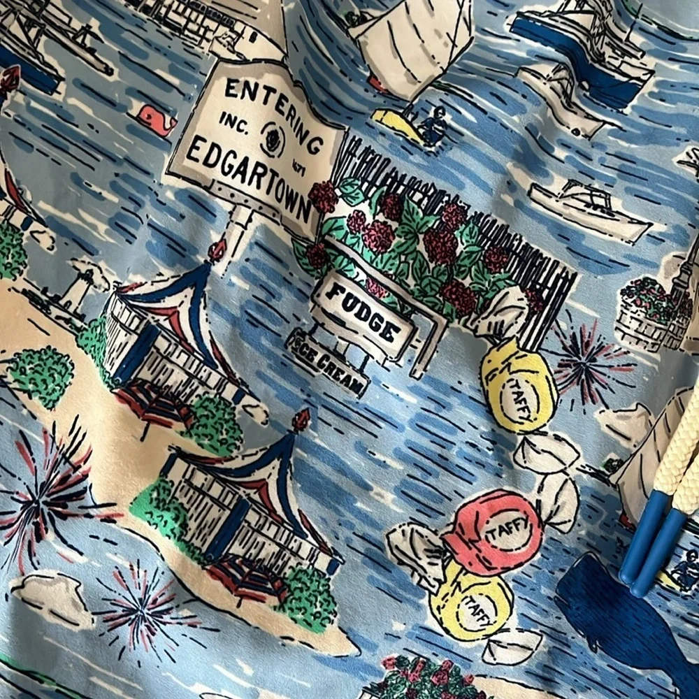 Vineyard Vines Coastal Scene Shorts - Blue and Multicolor